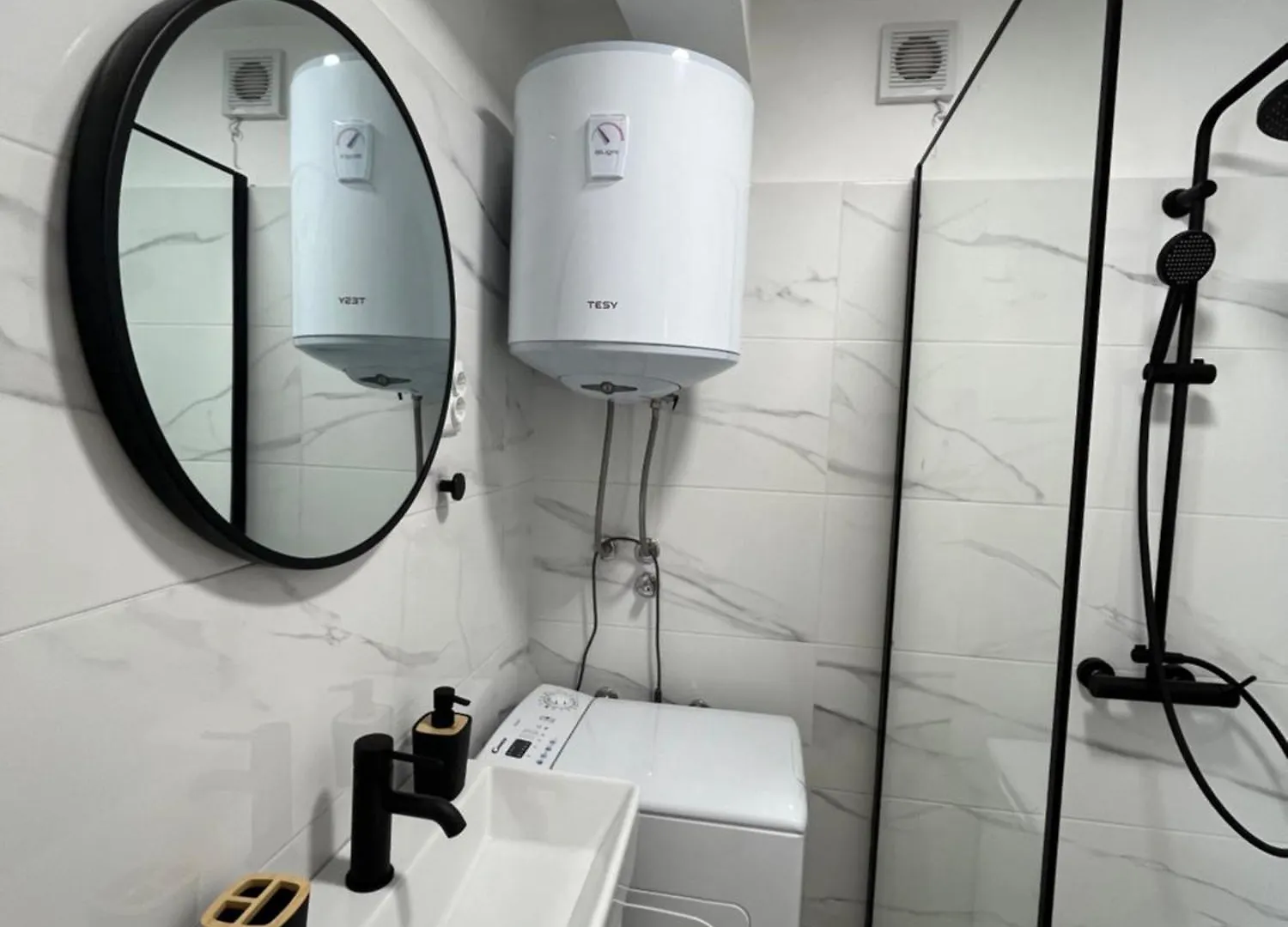 Apartmani Mia Bibinje 0*,